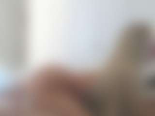 XoxP0ck3tR0cketxoX's Live Sex Cam Show