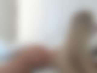 XoxP0ck3tR0cketxoX's Live Sex Cam Show