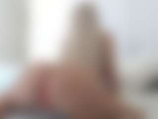 XoxP0ck3tR0cketxoX's Live Sex Cam Show