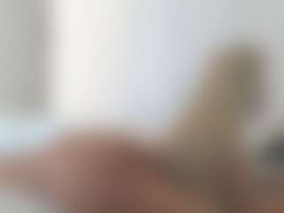 XoxP0ck3tR0cketxoX's Live Sex Cam Show
