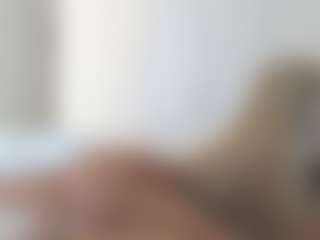 XoxP0ck3tR0cketxoX's Live Sex Cam Show