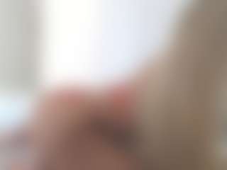 XoxP0ck3tR0cketxoX's Live Sex Cam Show