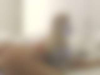 XoxP0ck3tR0cketxoX's Live Sex Cam Show