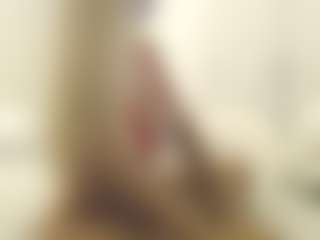 XoxP0ck3tR0cketxoX's Live Sex Cam Show