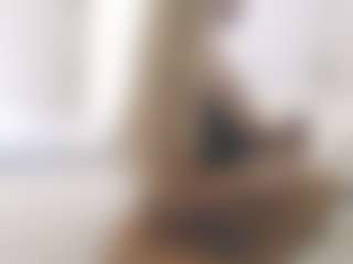 XoxP0ck3tR0cketxoX's Live Sex Cam Show