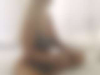 XoxP0ck3tR0cketxoX's Live Sex Cam Show