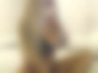 XoxP0ck3tR0cketxoX's Live Sex Cam Show