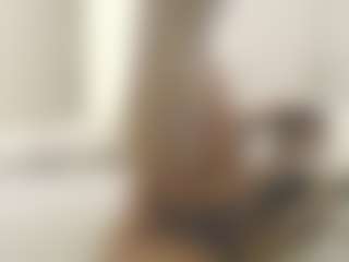 XoxP0ck3tR0cketxoX's Live Sex Cam Show