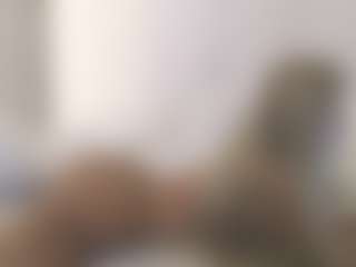 XoxP0ck3tR0cketxoX's Live Sex Cam Show
