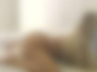 Live cam show with XoxP0ck3tR0cketxoX - Strip on Camsoda
