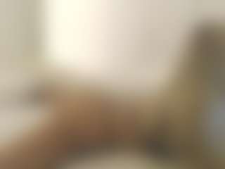 XoxP0ck3tR0cketxoX's Live Sex Cam Show