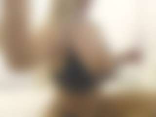XoxP0ck3tR0cketxoX's Live Sex Cam Show