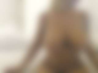 XoxP0ck3tR0cketxoX's Live Sex Cam Show
