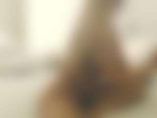 XoxP0ck3tR0cketxoX's Live Sex Cam Show
