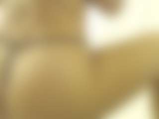XoxP0ck3tR0cketxoX's Live Sex Cam Show