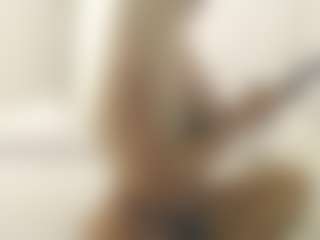 XoxP0ck3tR0cketxoX's Live Sex Cam Show