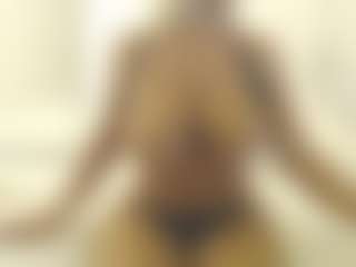 XoxP0ck3tR0cketxoX's Live Sex Cam Show