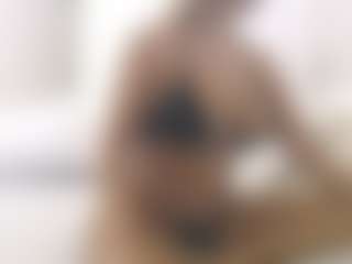 XoxP0ck3tR0cketxoX's Live Sex Cam Show