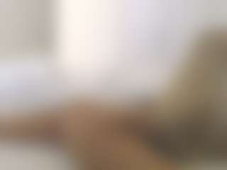 XoxP0ck3tR0cketxoX's Live Sex Cam Show