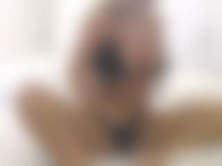 XoxP0ck3tR0cketxoX's Live Sex Cam Show