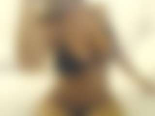 XoxP0ck3tR0cketxoX's Live Sex Cam Show