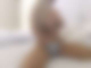 XoxP0ck3tR0cketxoX's Live Sex Cam Show