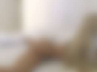 XoxP0ck3tR0cketxoX's Live Sex Cam Show