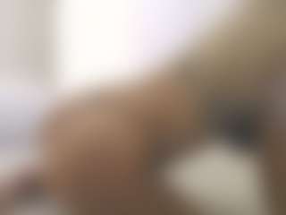 XoxP0ck3tR0cketxoX's Live Sex Cam Show