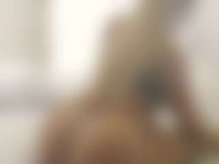 XoxP0ck3tR0cketxoX's Live Sex Cam Show