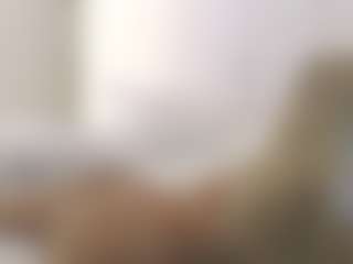 XoxP0ck3tR0cketxoX's Live Sex Cam Show