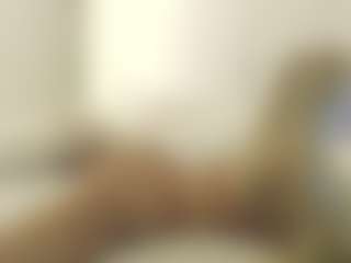 XoxP0ck3tR0cketxoX's Live Sex Cam Show