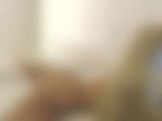 XoxP0ck3tR0cketxoX's Live Sex Cam Show