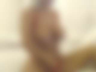 XoxP0ck3tR0cketxoX's Live Sex Cam Show