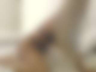 XoxP0ck3tR0cketxoX's Live Sex Cam Show