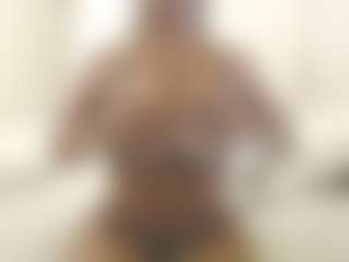 XoxP0ck3tR0cketxoX's Live Sex Cam Show