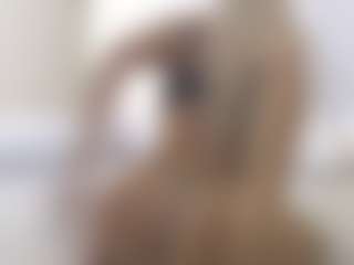 XoxP0ck3tR0cketxoX's Live Sex Cam Show