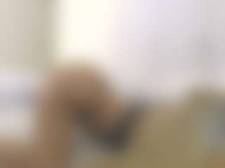 XoxP0ck3tR0cketxoX's Live Sex Cam Show