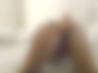 XoxP0ck3tR0cketxoX's Live Sex Cam Show