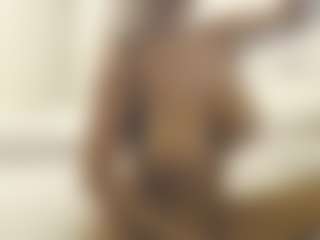 XoxP0ck3tR0cketxoX's Live Sex Cam Show