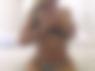XoxP0ck3tR0cketxoX's Live Sex Cam Show