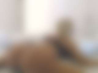 XoxP0ck3tR0cketxoX's Live Sex Cam Show