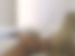 XoxP0ck3tR0cketxoX's Live Sex Cam Show