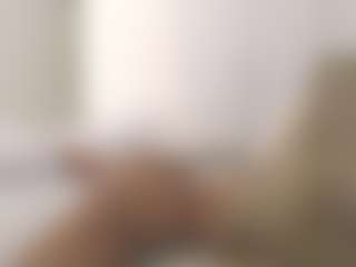 XoxP0ck3tR0cketxoX's Live Sex Cam Show