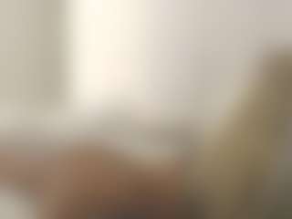 XoxP0ck3tR0cketxoX's Live Sex Cam Show