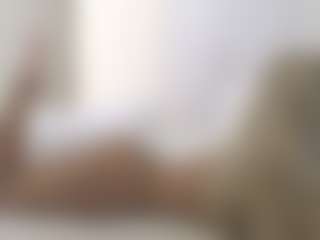 XoxP0ck3tR0cketxoX's Live Sex Cam Show