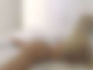 XoxP0ck3tR0cketxoX's Live Sex Cam Show