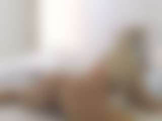 XoxP0ck3tR0cketxoX's Live Sex Cam Show