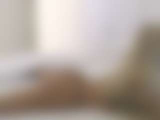 XoxP0ck3tR0cketxoX's Live Sex Cam Show