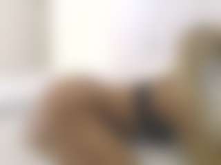 XoxP0ck3tR0cketxoX's Live Sex Cam Show