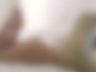 Live cam show with XoxP0ck3tR0cketxoX - White on Milfs Live